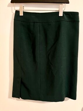 Tahari pencil skirt